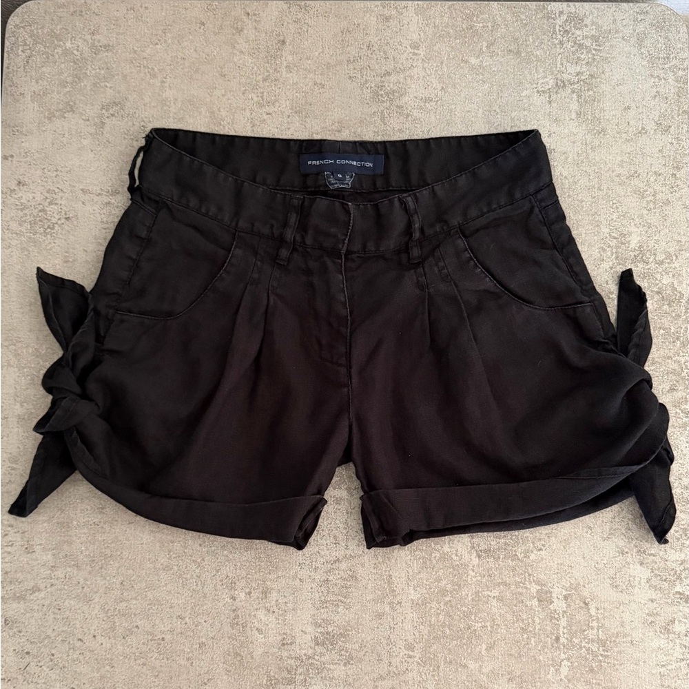 French Connection Women’s Black Rolled Cuff Linen Shorts